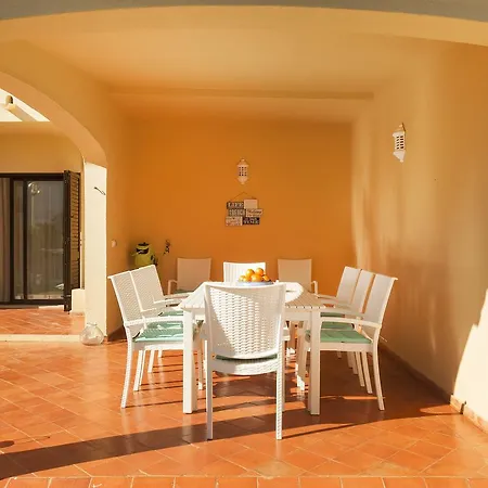 Villa Dos Lirios - Blue Sea *