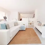 Villa Dos Lírios - Blue Sea