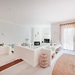 Dos Lírios - Blue Sea Villa *