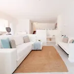 Villa Dos Lírios - Blue Sea *