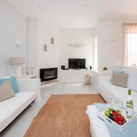 Villa Dos Lirios - Blue Sea